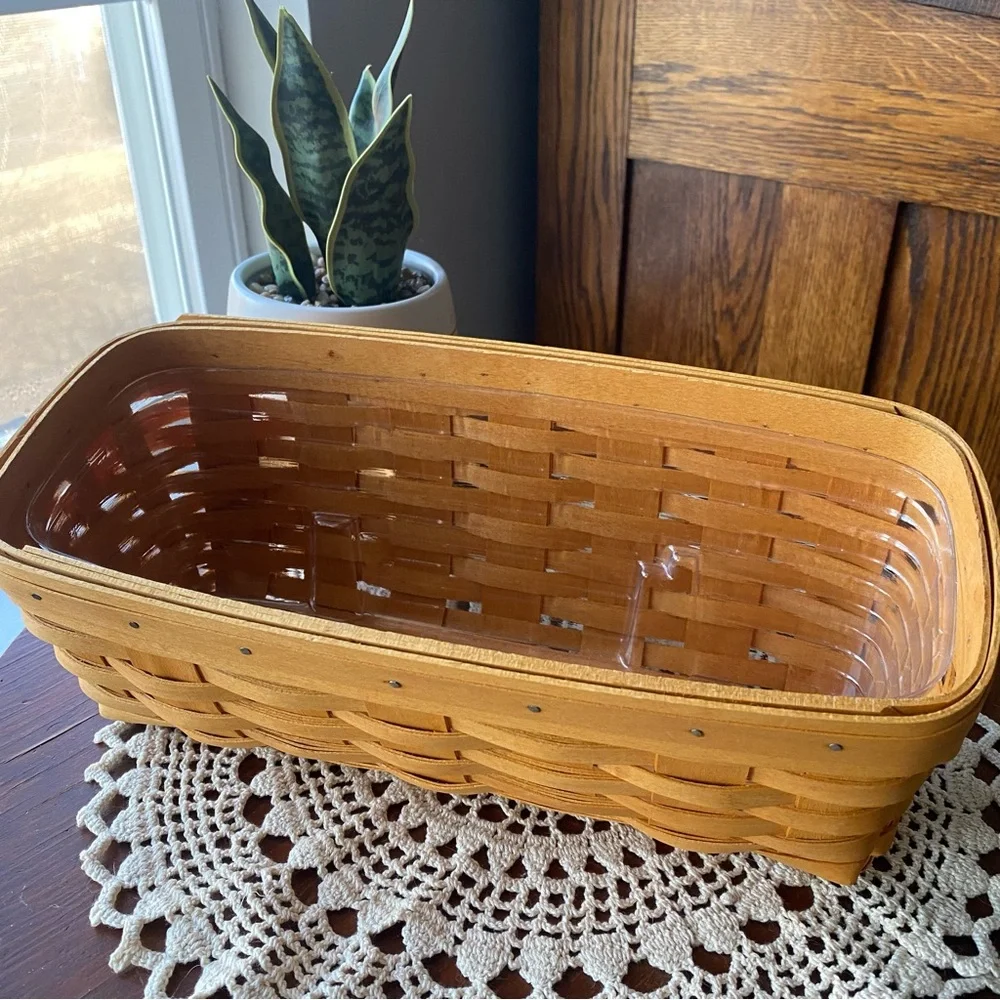Longaberger 2002 Wicker Vanity Desk Basket w/Blue Floral Liner 2 Plastic Liners